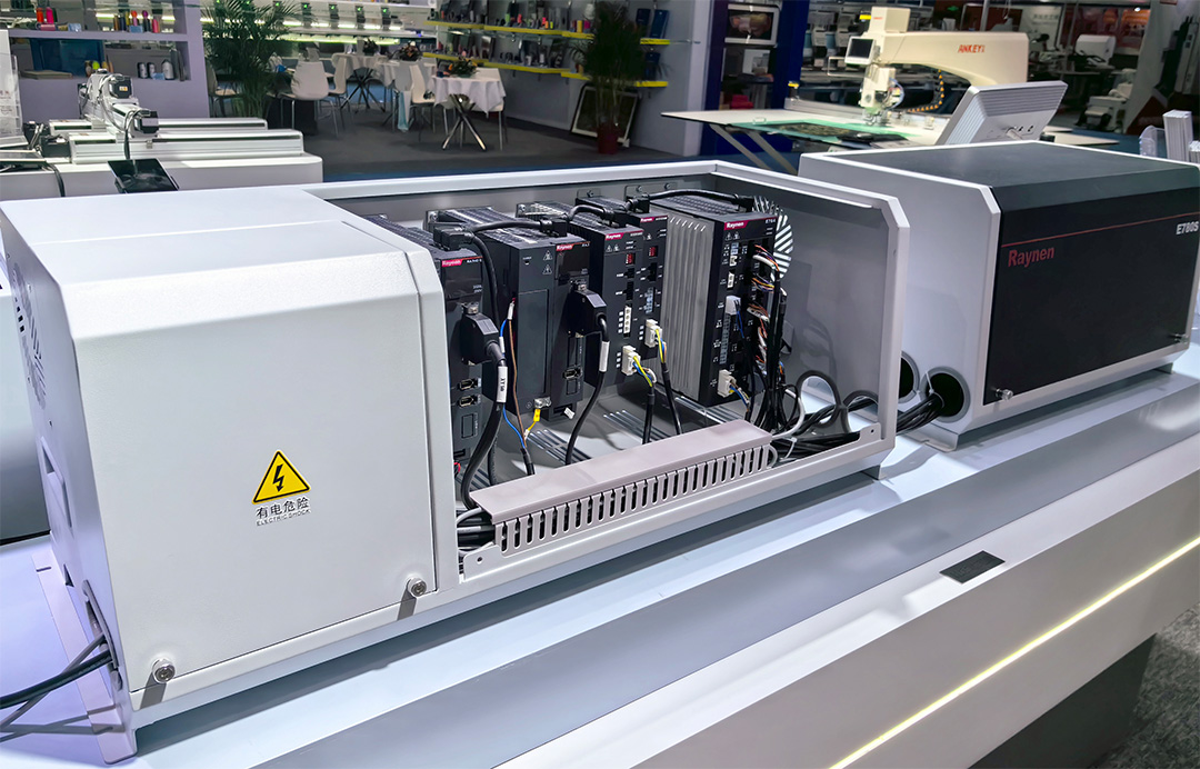 廣州紡博會精彩回顧|睿能科技閃耀紡博會,前沿技術共塑行業新生態(圖4) 廣州紡博會精彩回顧|睿能科技閃耀紡博會,前沿技術共塑行業新生態(圖4)